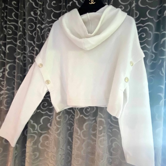 Chanel 2022 Cashmere Sweater Hoodie gold CC buttons & detachable sleeves sz 38 - Picture 3 of 14